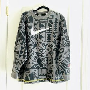 NIKE N7 Geo Print Sweater - UNISEX design